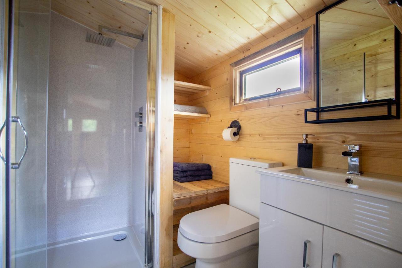 Choller Lake Lodges - Primrose Cabin With Private Hot Tub Arundel Exteriér fotografie
